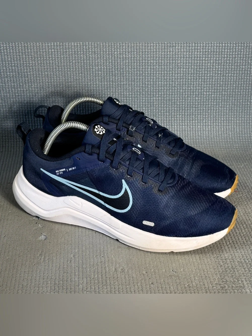 Nike Downshifter 12 Midnight Navy White Running Shoes DD9293-400 Men’s Size 8.5